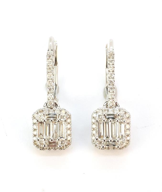 Zlaté náušnice s brilianty