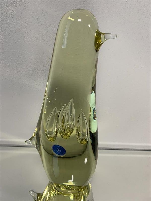 Miloslav Janků, skleněná plastika, tučňák