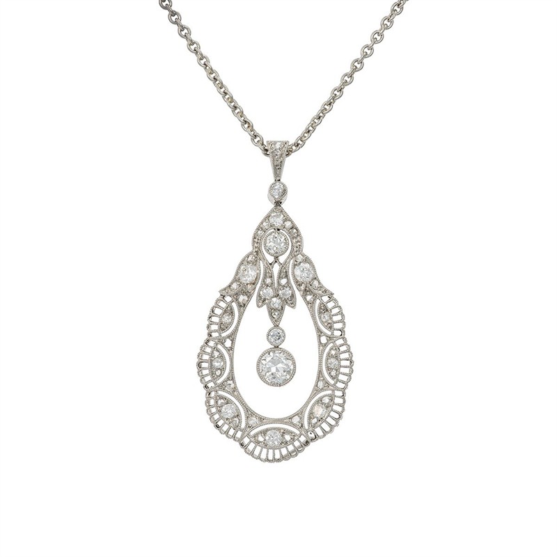 Platinový náhrdelník s přírodními diamanty Art Deco 0,95 ct