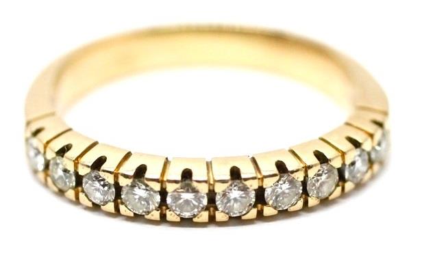 Zlatý prsten s diamanty