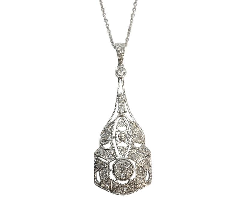 Zlatý náhrdelník s brilianty