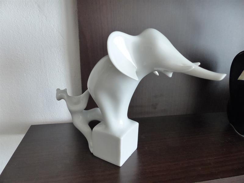 BRUSEL GROTESKA JAROSLAV JEŽEK ROYAL DUX cca 1960