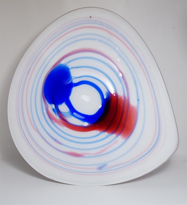 Skleněná plastika k zavěšení na stěnu - Jiří ŠUHÁJEK