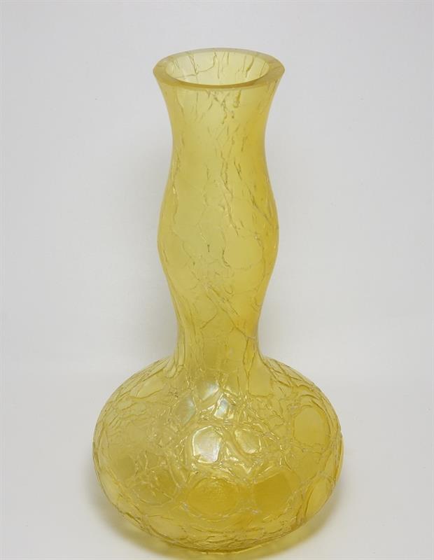 Secesní váza irisované sklo LOETZ ze souboru ASTGLAS