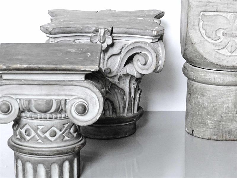 Školní pomůcka, sloupové hlavice