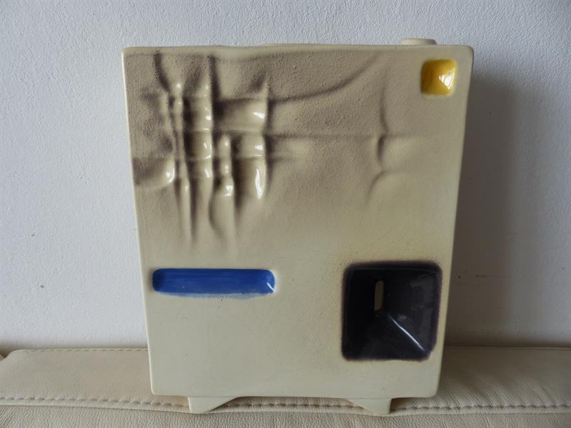 BRUSEL VÁZA NA IKEBANU VÁCLAV ŠERÁk 1960