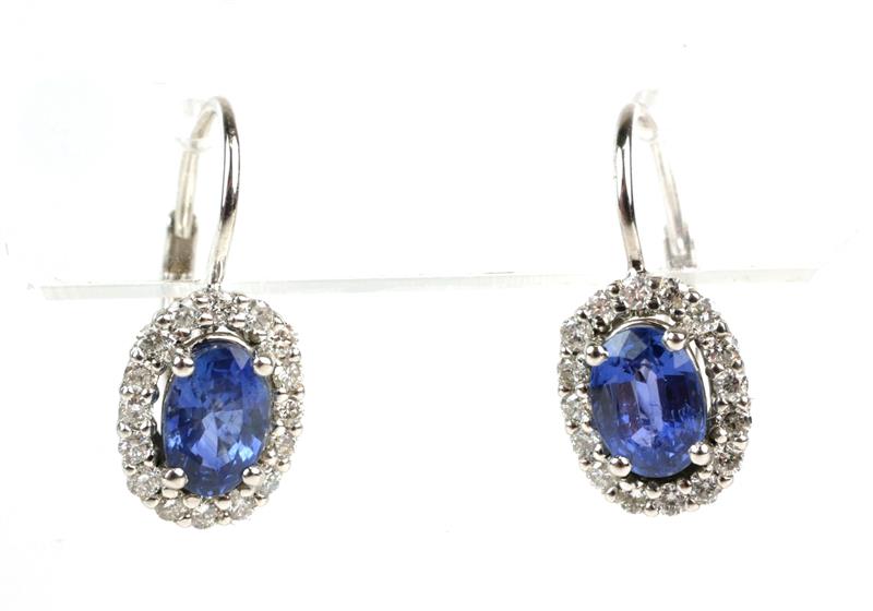 Zlaté náušnice s diamanty a safíry