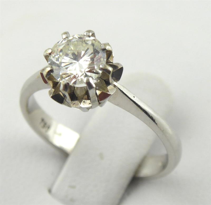 Zlatý prsten se solitérním diamantem - 0,80 ct