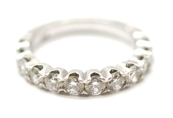 Platinový prsten s diamanty