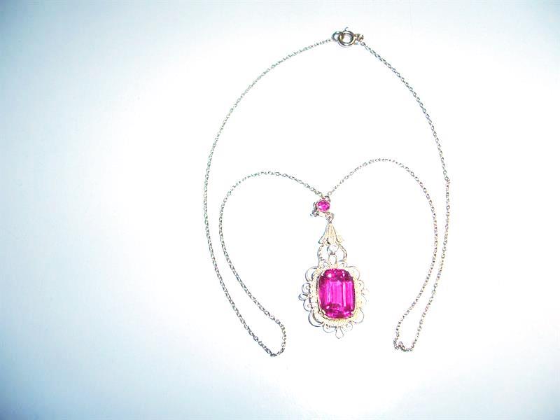 ZLATÝ KOLIER-ART-DECO