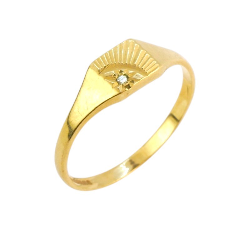 Zlatý prsten s diamantem
