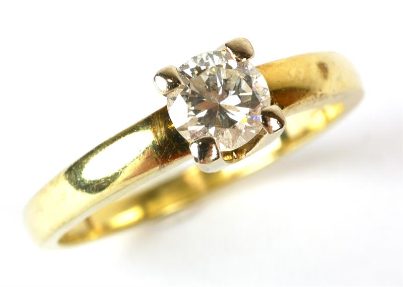 Zlatý prsten s briliantem 0,35 ct