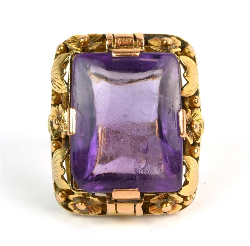 Zlatý prsten s ametystem