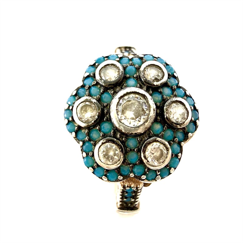 Stříbrný prsten - květ