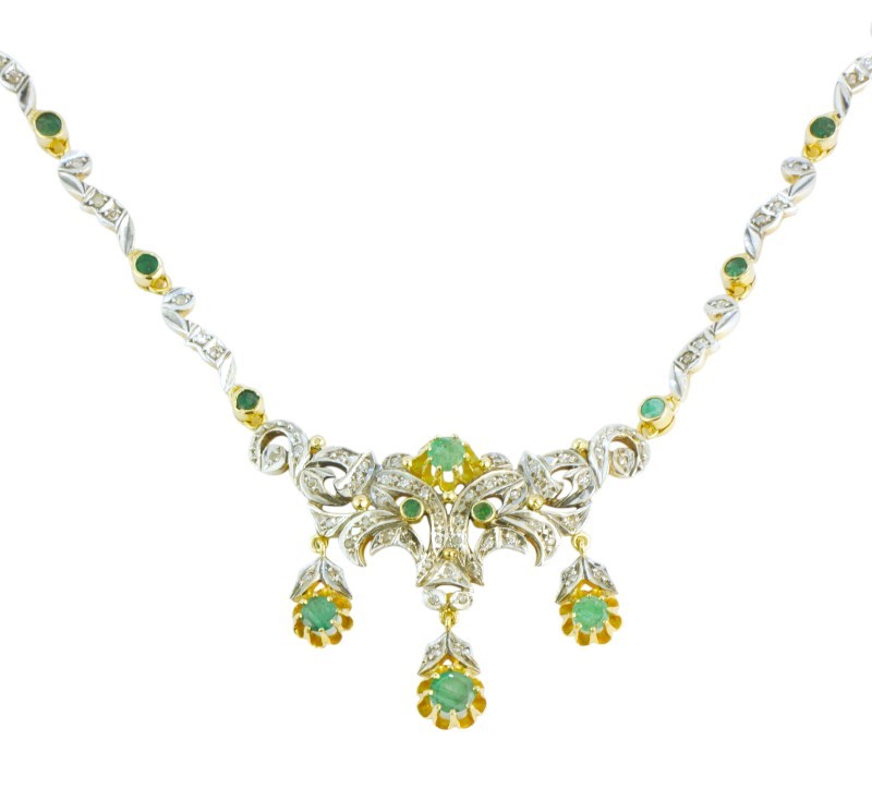 Zlatý náhrdelník se smaragdy a brilianty