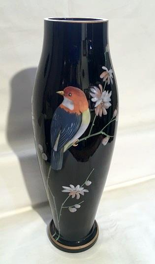 Váza Harrachov, hyalitové sklo