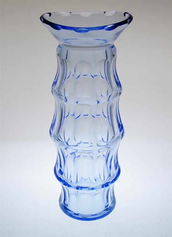 Velká Art - Deco váza akvamarínové sklo broušené do fazet