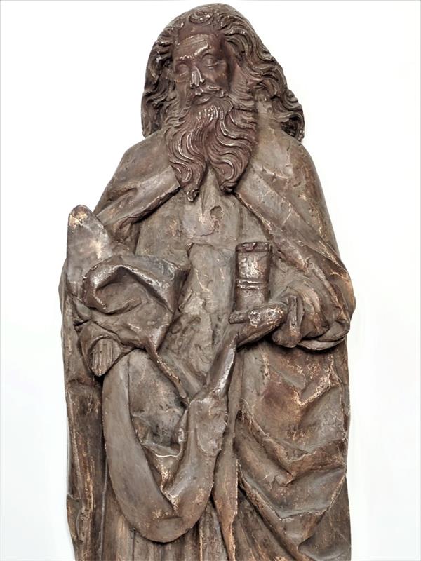 sádrová kopie světce