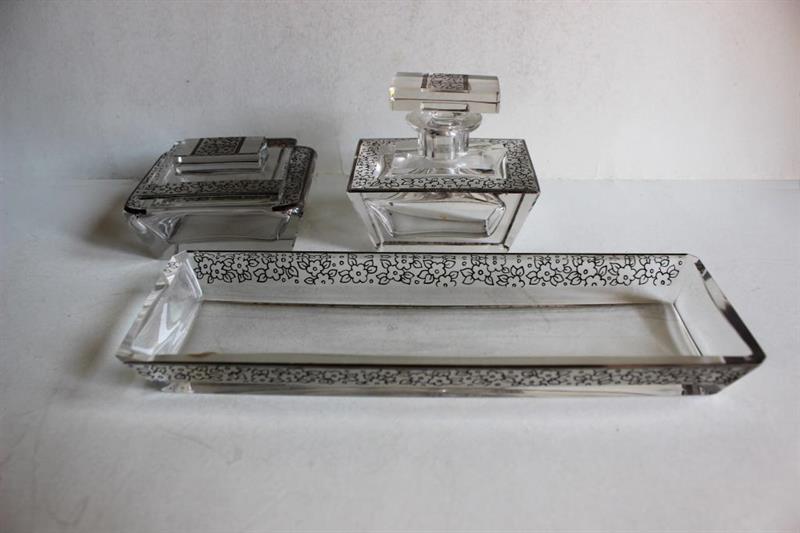 Toaletní sklo J. Pinkava