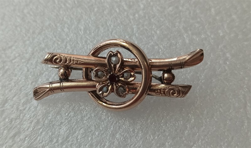 Brož secesní , zlacené stříbro