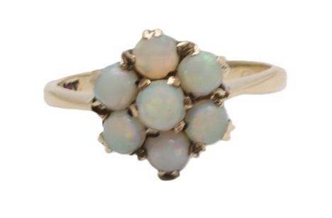 Zlatý prsten s opály