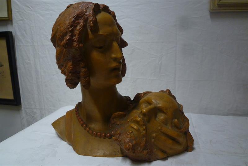 Busta Bechyně salomé s hlavou Jana Křtitele