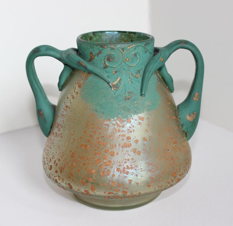 Váza s rozeklanými oušky, Loetz, Cephalonia