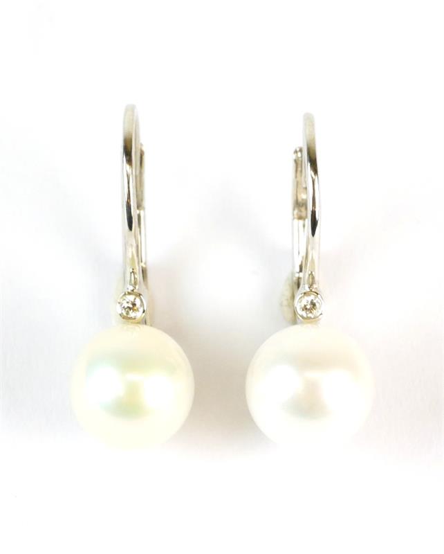 Zlaté náušnice s perlami a brilianty