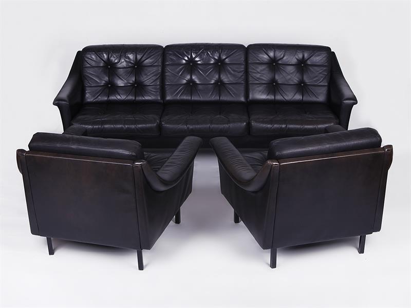 Černá kožená pohovka a 2 křesla, Německo, 60. léta 20. stol
