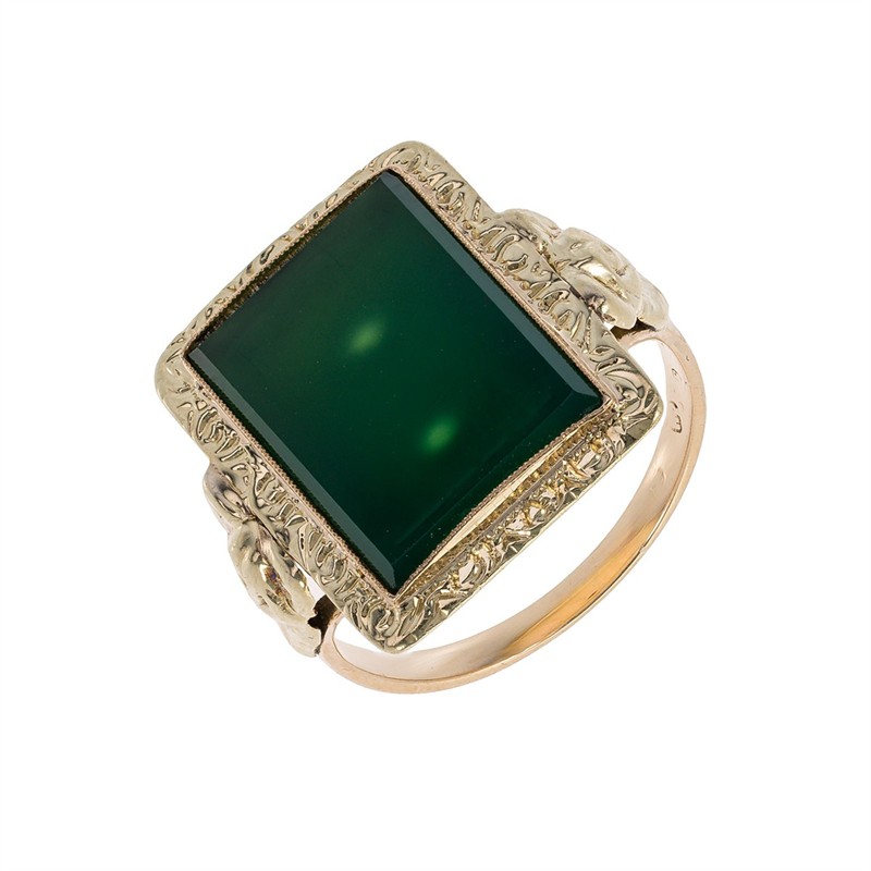 Zlatý prsten s přírodním barveným chalcedonem