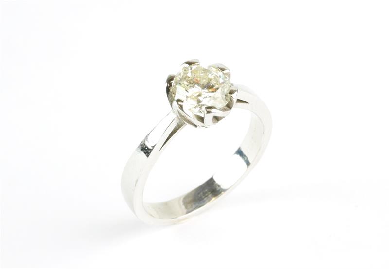 Zlatý prsten s briliantem 1 ct