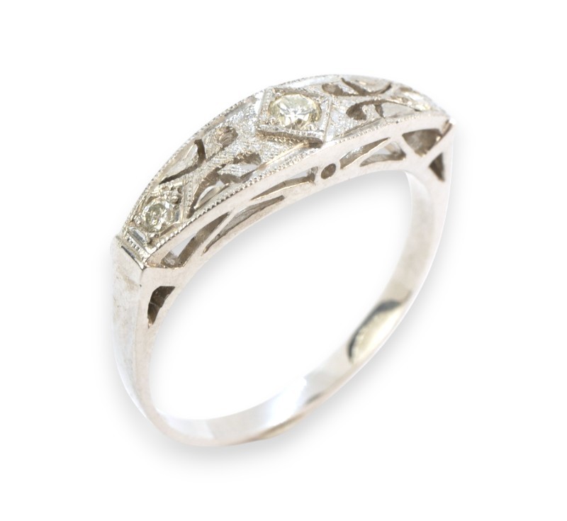 Zlatý prsten s brilianty