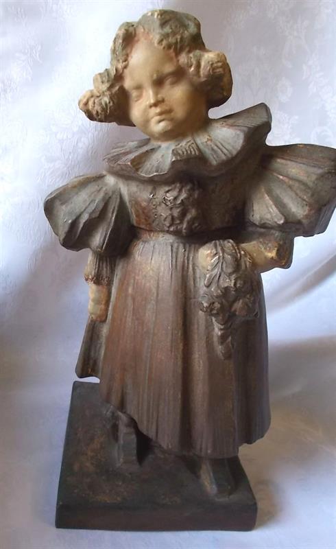 Keramika Bechyně, Slovačka s květinami, r. 1921