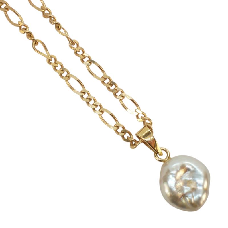 Zlatý náhrdelník s perlou