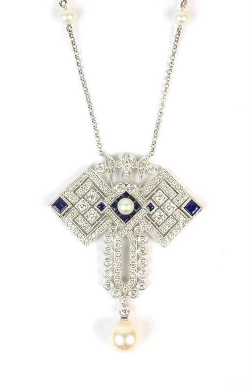 Zlatý náhrdelník perlami, safíry a brilianty 0,85 ct