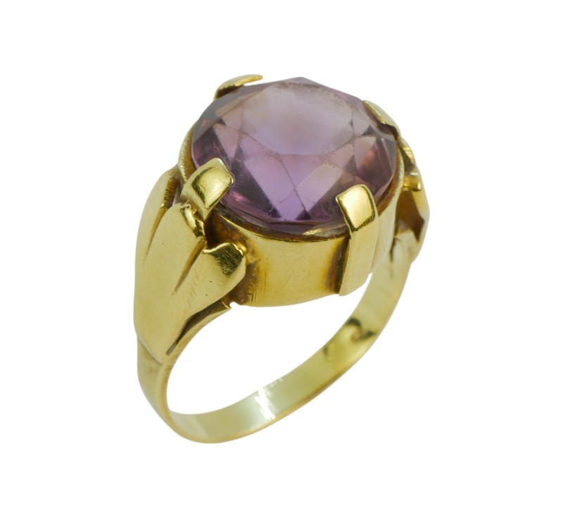 Zlatý prsten s ametystem