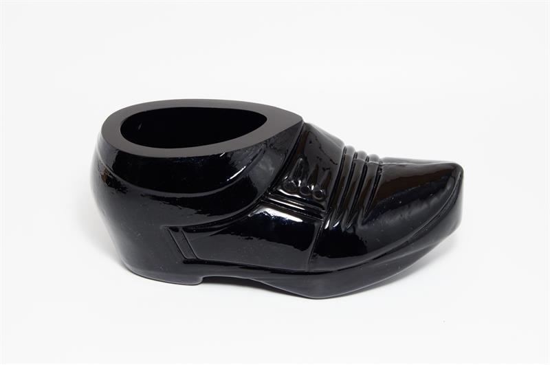 RARITA! Botička - dóza z masivního hyalitového skla