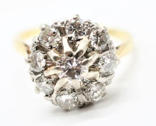 Zlatý prsten s diamanty