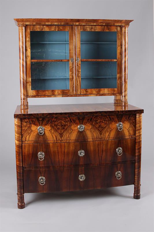 Komoda s nástavbou biedermeier