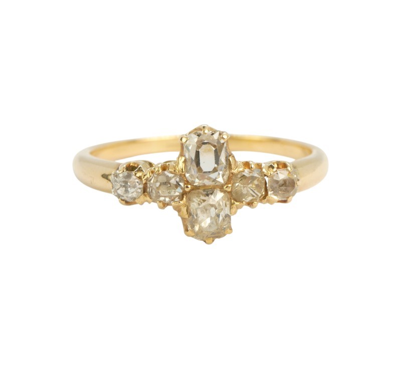 Zlatý prsten s diamanty