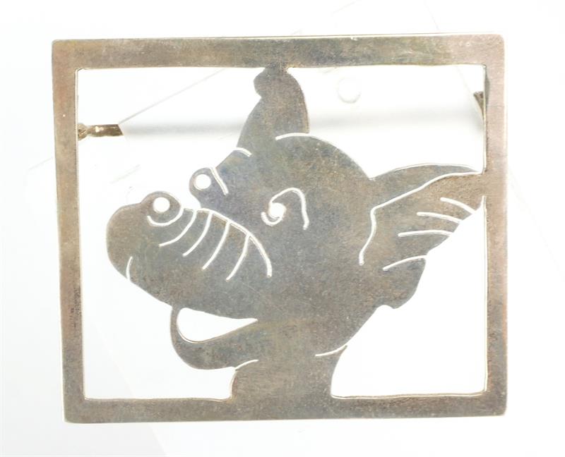 Stříbrná brož s motivem foxteriéra