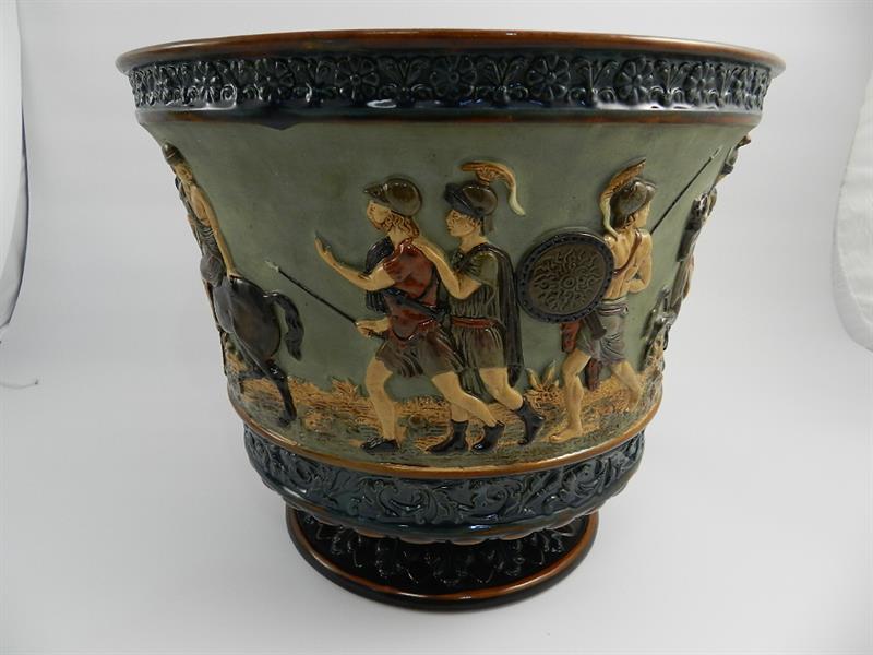 Secesní obří květináč bojovníci Wilhelm Schiller Majolika