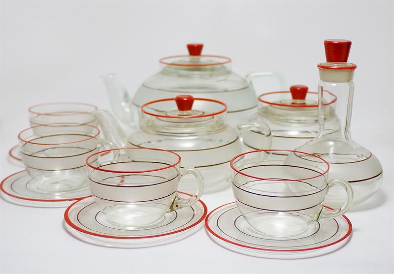 Modernistický servis s lineárním dekorem - František KŘÍŽ