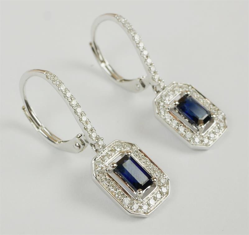 Náušnice se safíry a brilianty