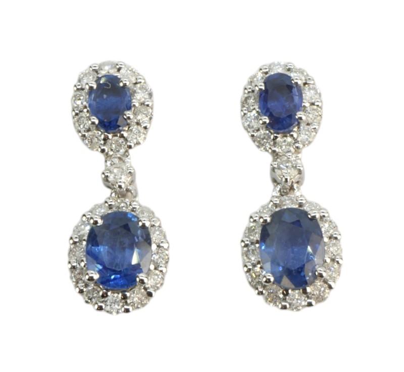 Zlaté náušnice s diamanty a safíry