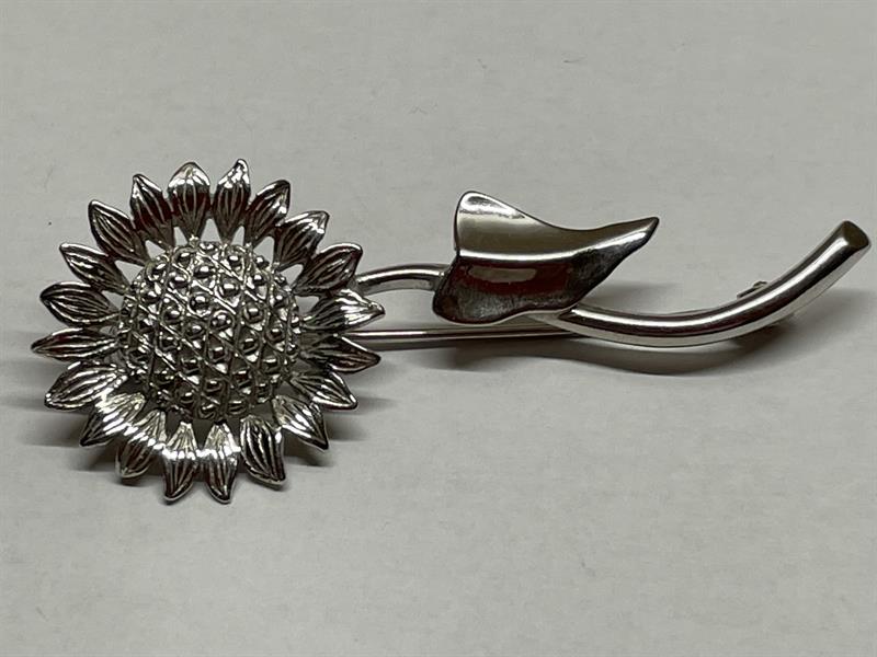 Stříbrná brož slunečnice 925