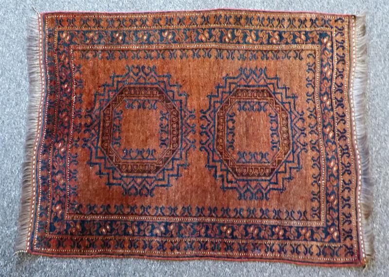 Ersárský (Ersari) koberec - 110 cm x 85 cm