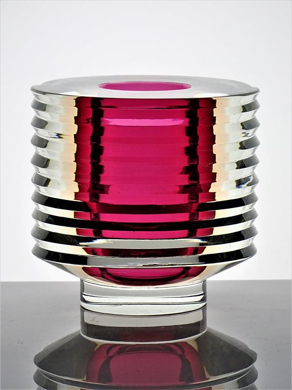 Váza broušená, 60, - 70. léta