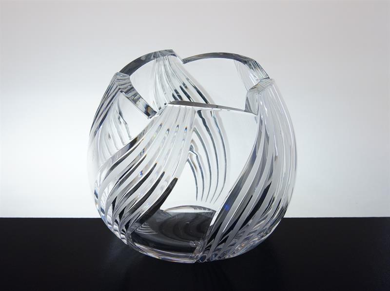 Váza s broušeným dekorem Zdeněk KUNST sklárny BOHEMIA