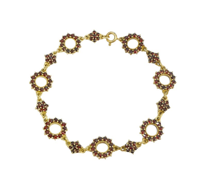 Stříbrný náramek s granáty